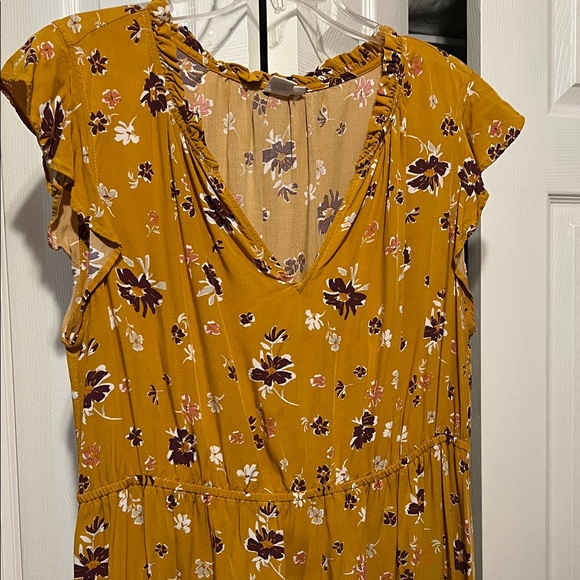 GAP Yellow Floral Midi Dress - Picture 3 of 3